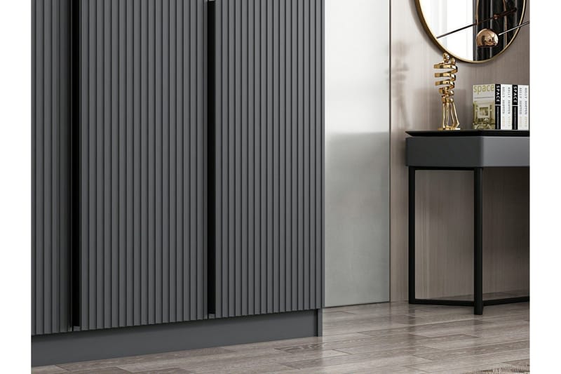 Fruitland Garderob 135 cm - Antracit - Products - Förvaring - Garderober & garderobssystem - Garderobsskåp