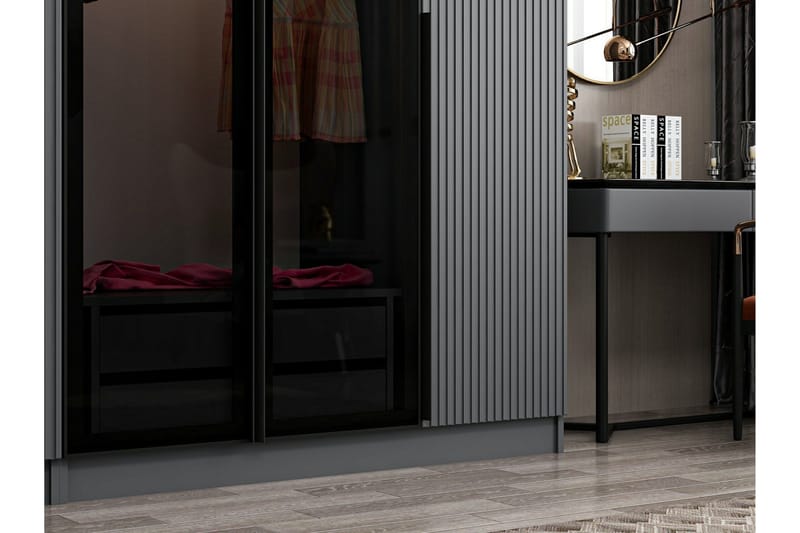 Fruitland Garderob 225 cm - Antracit - Products - Förvaring - Garderober & garderobssystem - Garderobsskåp