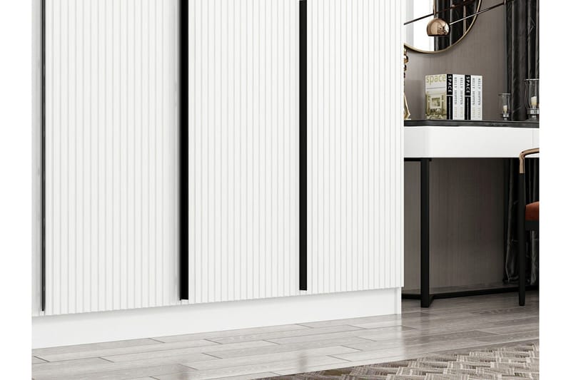 Fruitland Garderob 270 cm - Vit - Products - Förvaring - Garderober & garderobssystem - Garderobsskåp