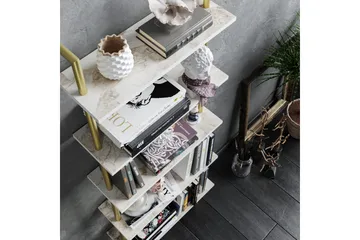 Konsterud Bokhylla - Guld - Products - Förvaring - Hylla - Steghylla & trapphylla