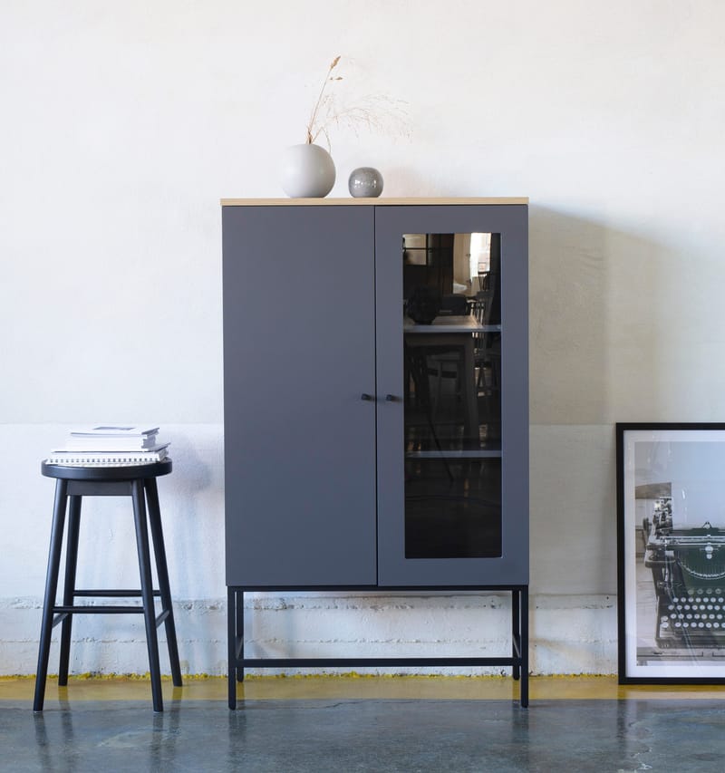 Edge skåp i Ek / Grå högtryckslaminat (HPL) - grå - Products - Förvaring - Skåp - Förvaringsskåp