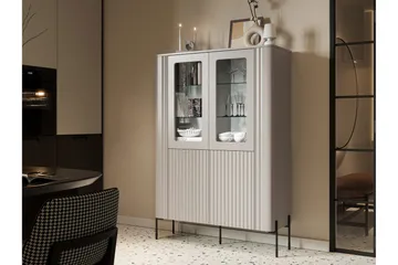 Sherie Vitrinskåp 110x160 cm - Svart - Products - Förvaring - Skåp - Vitrinskåp