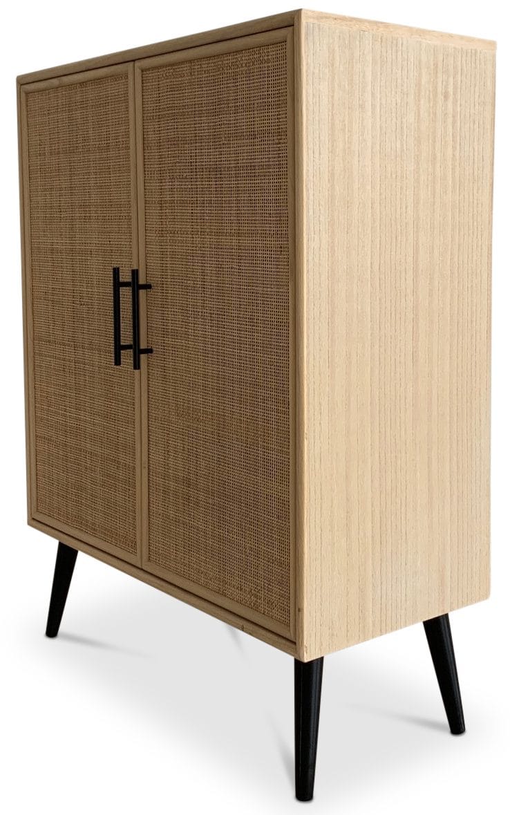 Skåp i rotting med svarta handtag - React - Ljus ek / Svart - Products - Förvaring - Skåp - Förvaringsskåp
