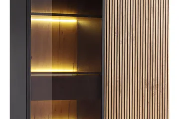 Tenorio Vitrinskåp 104x166 cm - Beige - Products - Förvaring - Skåp - Vitrinskåp