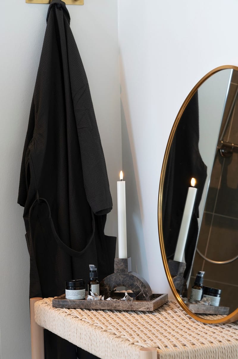 Ljusstake Marma Båge i Marmor - Brun - Products - Inredning - Ljus & dofter - Ljusstakar & ljuslyktor