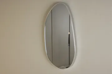 Borgholm Vägghängd Spegel 30 cm - Silver - Products - Inredning - Spegel - Hallspegel