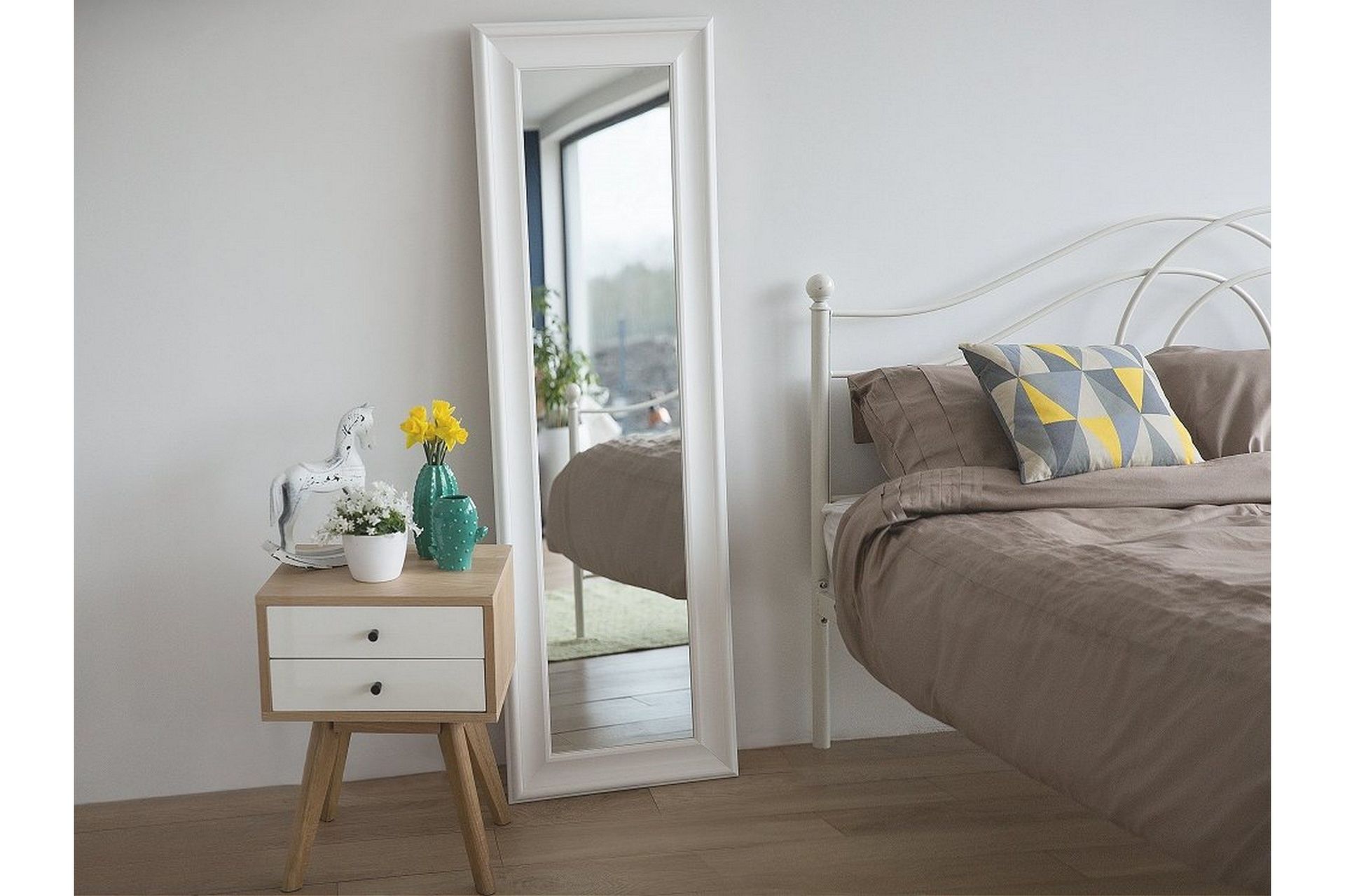 Lunel Spegel 51 cm