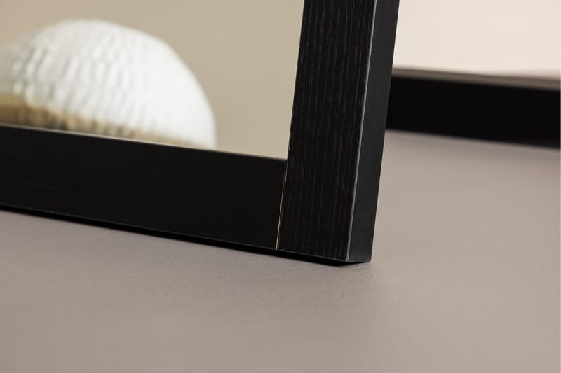 Sebring Vägghängd Spegel 55x170 cm - Svart - Products - Inredning - Spegel - Väggspegel