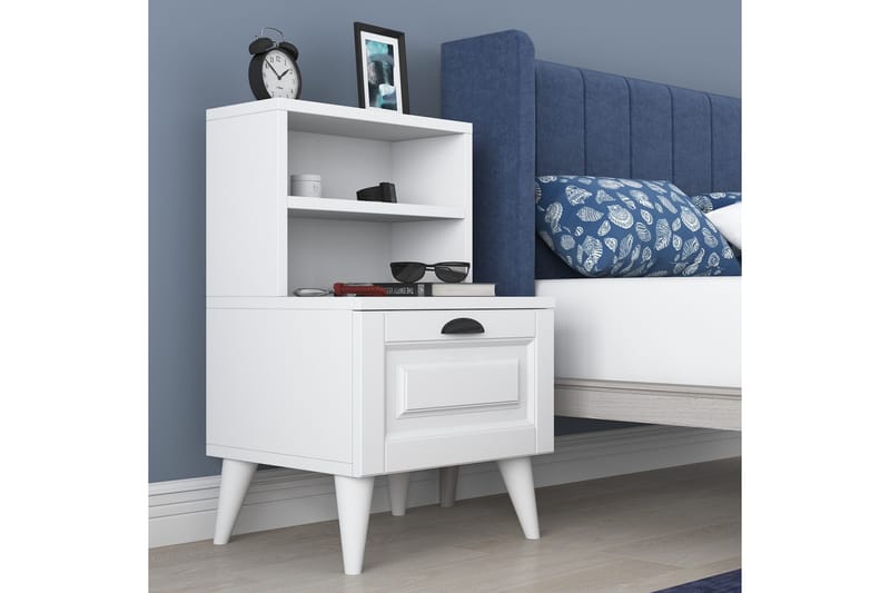 Eladia Sängbord 45 cm - Vit - Products - Möbler - Bord & matgrupp - Avlastningsbord & sidobord - Sängbord & nattduksbord