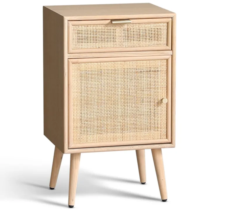 Sängbord i rotting/ek - Stockholm - Ekbetsat trä/ljus rotting - Products - Möbler - Bord & matgrupp - Avlastningsbord & sidobord - Sängbord & nattduksbord