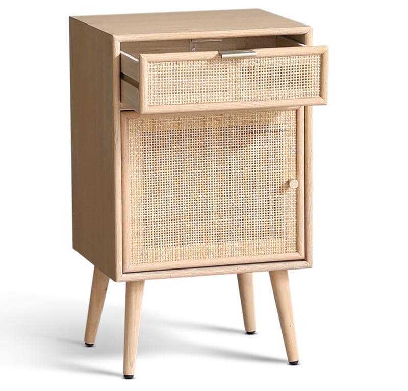 Sängbord i rotting/ek - Stockholm - Ekbetsat trä/ljus rotting - Products - Möbler - Bord & matgrupp - Avlastningsbord & sidobord - Sängbord & nattduksbord