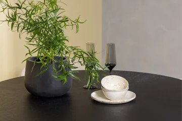 Copenhagen Matgrupp 115 cm Rund med 4 Berit stolar - Beige - Products - Möbler - Bord & matgrupp - Matgrupp