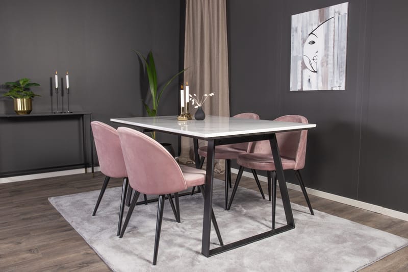 Estelle Matgrupp 140 cm Rektangulär med 4 Velvet stolar - Svart - Products - Möbler - Bord & matgrupp - Matgrupp