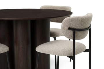 Juno Matgrupp runt 110 cm Rökt Ek med 4 Lucy Matstolar - Rökt ek - Products - Möbler - Bord & matgrupp - Matgrupp