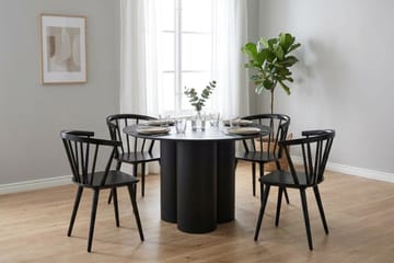 Juno Matgrupp runt 110 cm Svart med 4 Tyrö Matstolar - Svart - Products - Möbler - Bord & matgrupp - Matgrupp