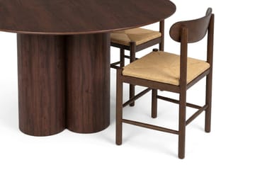 Juno Matgrupp runt 130 cm Valnöt med 6 Malte Matstolar - Products - Möbler - Bord & matgrupp - Matgrupp