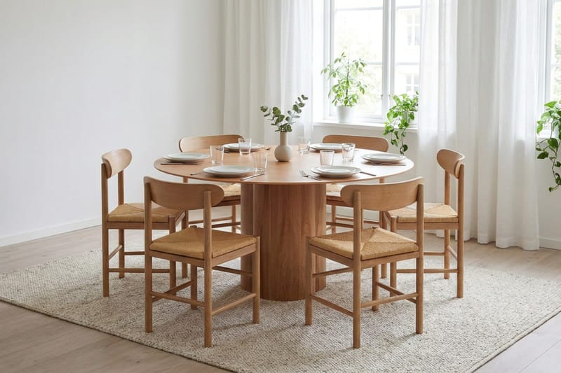 Juno Matgrupp runt 150 cm Ek med 6 Malte Matstolar - Ek - Products - Möbler - Bord & matgrupp - Matgrupp