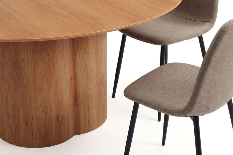 Juno Matgrupp runt 150 cm Ek med 6 Nibe Matstolar - Ek - Products - Möbler - Bord & matgrupp - Matgrupp