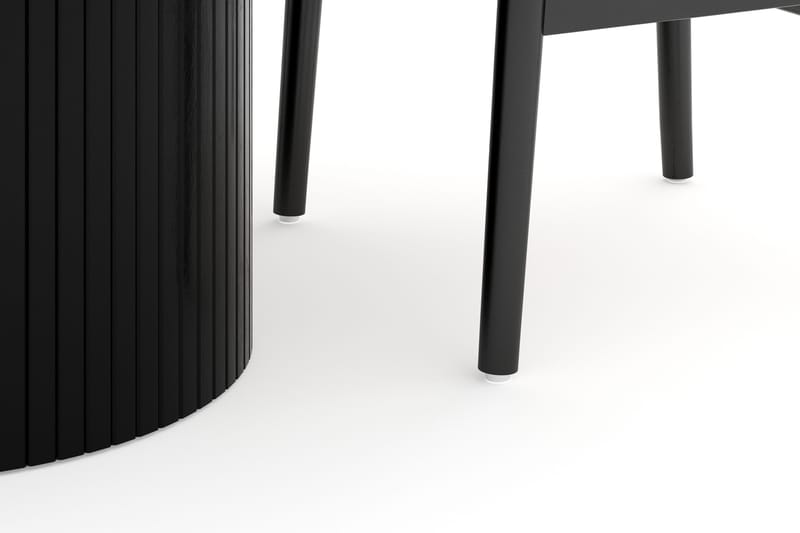 Kopparbo Matgrupp förlängningsbart 106-156 cm Rund med 4 Dastoori Matstol - 2220067-4,2229314-1 - Svart - Products - Möbler - Bord & matgrupp - Matgrupp