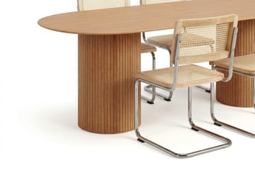Kopparbo Matgrupp oval 220 cm Ek med 8 Build Matstolar - Ek - Products - Möbler - Bord & matgrupp - Matgrupp
