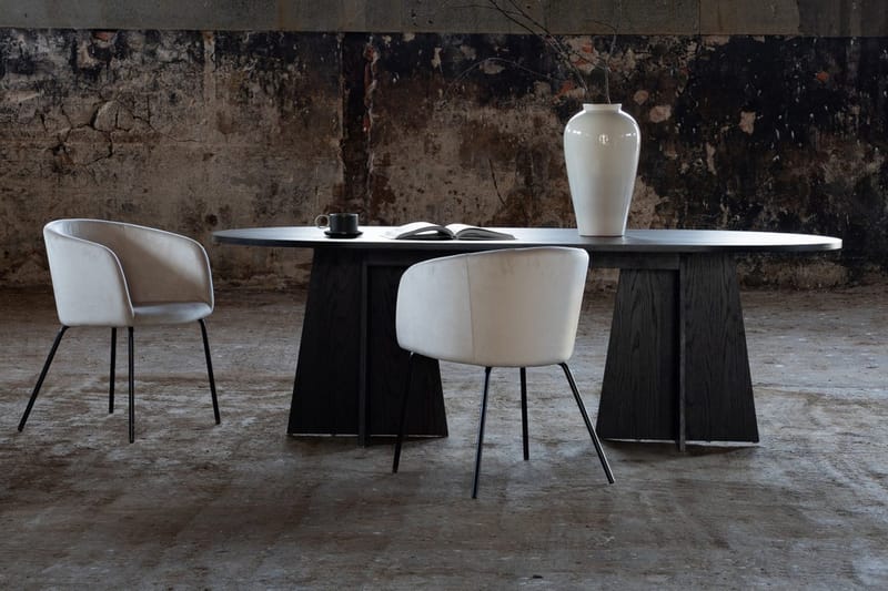 Matbord Venture Home Bootcut Matbord 230x115x75 cm Oval Black - Products - Möbler - Bord & matgrupp - Matbord & köksbord