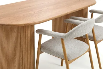 Noira Matgrupp 180 cm rektangulärt i Ek med 6 Ronja Matstolar - Ek - Products - Möbler - Bord & matgrupp - Matgrupp