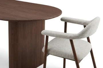 Noira Matgrupp 220 cm rektangulärt i Valnöt med 6 Ronja Matstolar - Sand/Valnöt - Products - Möbler - Bord & matgrupp - Matgrupp
