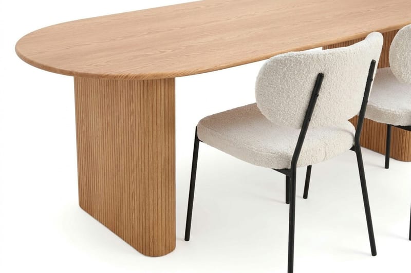 Noira Matgrupp rektangulärt 220 cm Ek med 6 Gemmiano Matstolar - Ek - Products - Möbler - Bord & matgrupp - Matgrupp