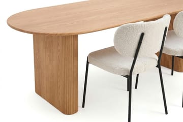 Noira Matgrupp rektangulärt 220 cm Ek med 8 Gemmiano Matstolar - Ek - Products - Möbler - Bord & matgrupp - Matgrupp