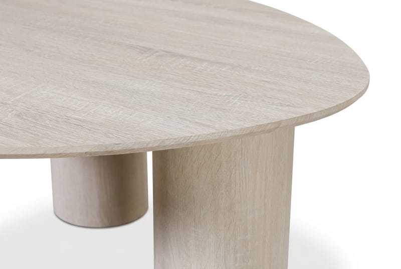 Nova Soffbord Triangelformat 85 cm - Vitlaserad - Products - Möbler - Bord & matgrupp - Soffbord