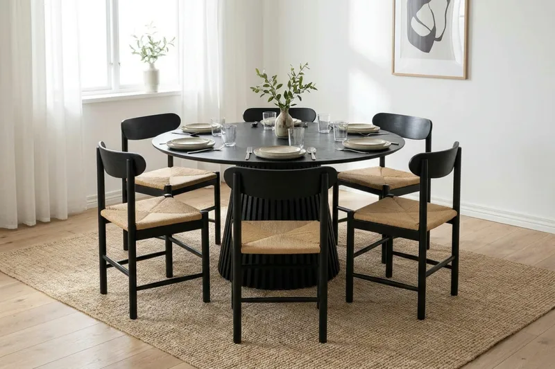 Peyra Rund Matgrupp 150 cm – Matbord med 6 Malte Matstolar i Trä med Svartlaserad Ek-utseende - Svart - Products - Möbler - Bord & matgrupp - Matgrupp