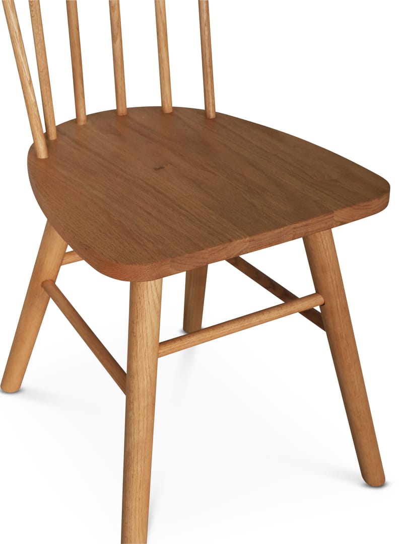 PiPi ovalt matgrupp 240 cm inkl 8 st Orust pinnstol - Oljad ekfanér - Whitewash - Products - Möbler - Bord & matgrupp - Matgrupp