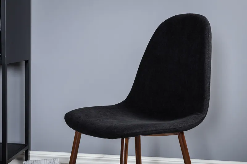 Plaza Matgrupp 100 cm Rund med 4 Polar stolar - Svart - Products - Möbler - Bord & matgrupp - Matgrupp