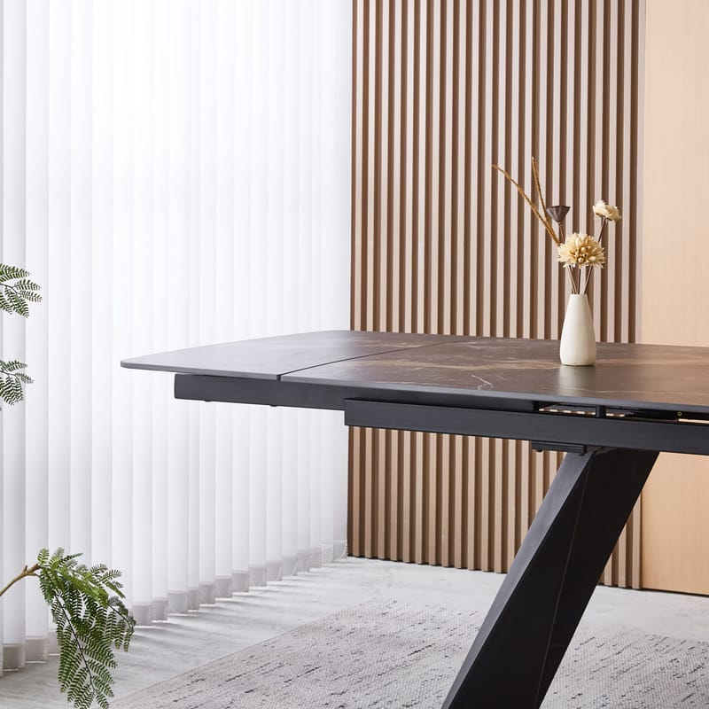 Saturnus matbord förlängningsbart 165-240 cm - Keramisk toppskiva - Matt svart/grå/brun marmormönstrad - Products - Möbler - Bord & matgrupp - Matbord & köksbord