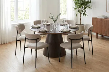 Siena Matgrupp runt 130 cm Rökt Ek med 6 Lucy Matstolar - Rökt Ek - Products - Möbler - Bord & matgrupp - Matgrupp