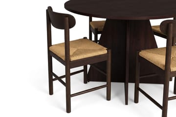Vera Matgrupp runt 110 cm Rökt Ek med 4 Malte Matstolar - Products - Möbler - Bord & matgrupp - Matgrupp