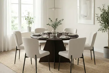 Vera Matgrupp runt 130 cm Rökt Ek med 6 Elsie Matstolar - Rökt ek - Products - Möbler - Bord & matgrupp - Matgrupp
