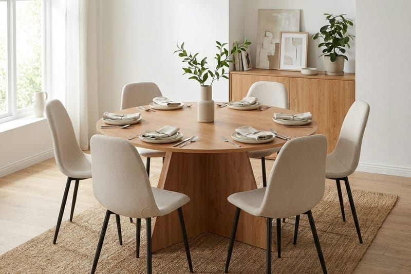 Vera Matgrupp runt 150 cm Ek med 6 Nibe Matstolar - Ek - Products - Möbler - Bord & matgrupp - Matgrupp