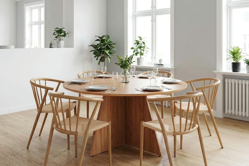 Vera Matgrupp runt 150 cm Ek med 6 Winston Matstolar - Ek - Products - Möbler - Bord & matgrupp - Matgrupp