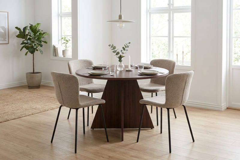 Vera Rund Matgrupp 110 cm – Matbord med 4 Katy Matstolar med Trä- och Valnötsutseende - Brun - Products - Möbler - Bord & matgrupp - Matgrupp