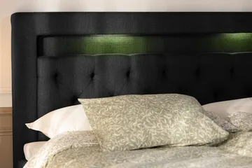 Alessia Komplett Sängpaket med Förvaring LED-belysning 180x200 cm - Svart - Products - Möbler - Säng - Säng med förvaring