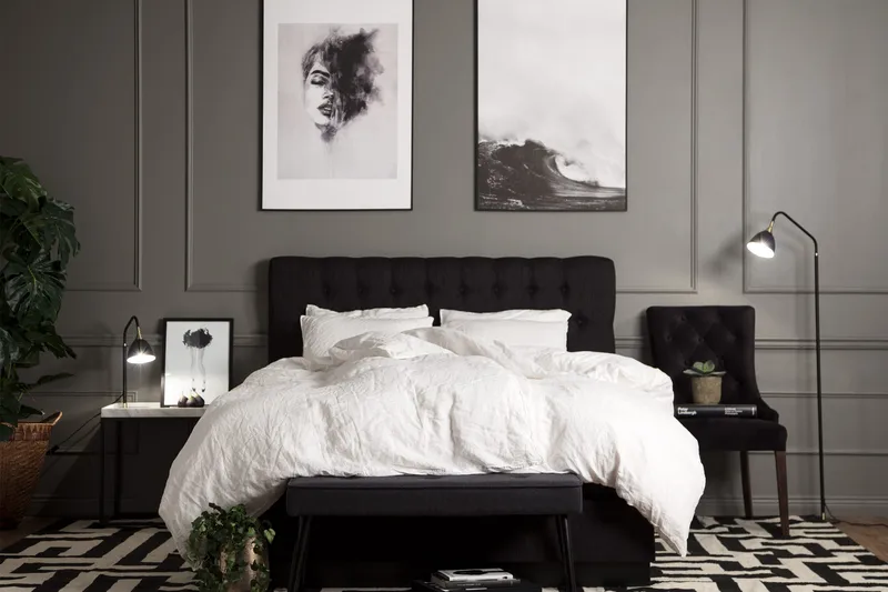 Charleston Kontinentalsäng 120x200 Fast Polyeterskum - Svart - Products - Möbler - Säng - Enkelsäng