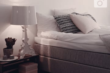 Charleston Kontinentalsäng 180x200 Fast Polyeterskum - Ljusgrå - Products - Möbler - Säng - Kontinentalsäng