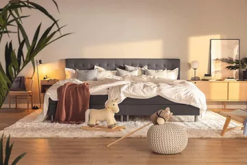 Ella Familjesäng 280x200  cm - (+Fler val) Mörkgrå - Products - Möbler - Säng - Kontinentalsäng