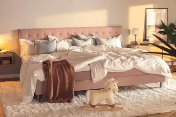 Ella Familjesäng 280x200  cm - (+Fler val) Rosa - Products - Möbler - Säng - Kontinentalsäng