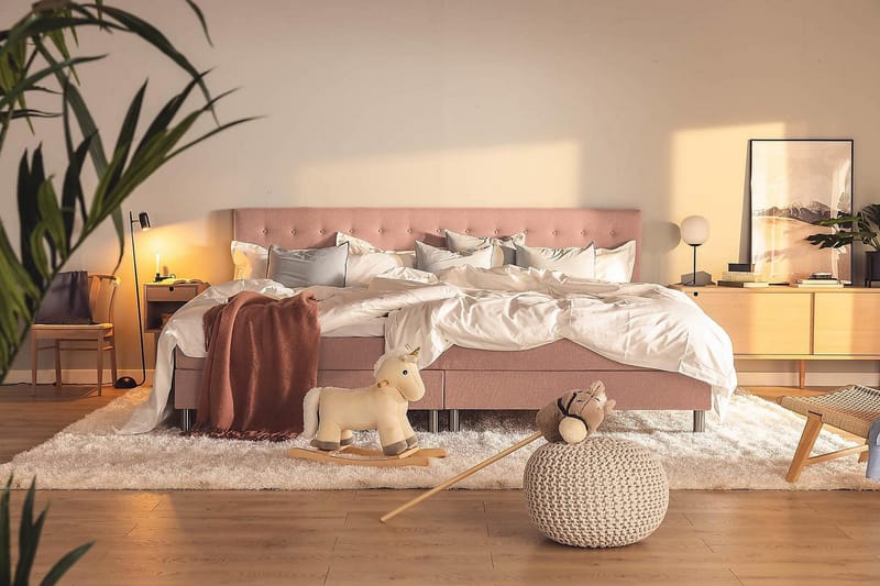 Ella Familjesäng 280x200  cm - (+Fler val) Rosa - Products - Möbler - Säng - Kontinentalsäng