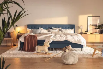 Ella Familjesäng 280x210  cm - (+Fler val) Mörkblå - Products - Möbler - Säng - Kontinentalsäng