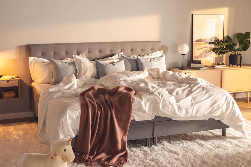 Ella Familjesäng Sängpaket 240x200  cm - (+Fler val) Ljusgrå - Products - Möbler - Säng - Kontinentalsäng