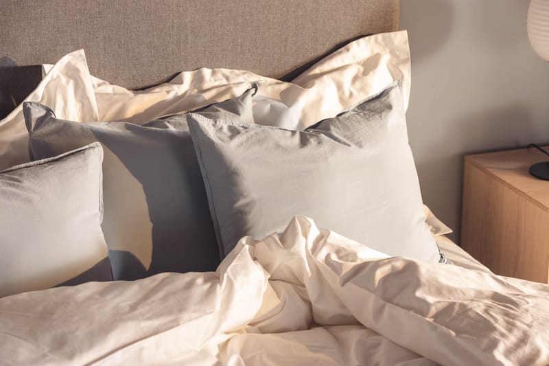 Ella Familjesäng Sängpaket 240x210  cm - (+Fler val) Ljusgrå - Products - Möbler - Säng - Kontinentalsäng