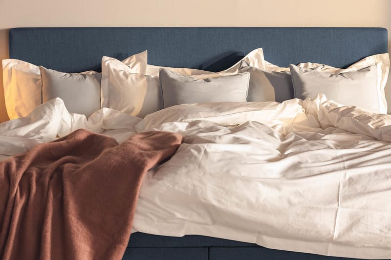 Ella Familjesäng Sängpaket 240x210  cm - (+Fler val) Mörkblå - Products - Möbler - Säng - Kontinentalsäng